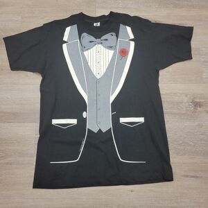 Tuxedo T Shirt Size XL